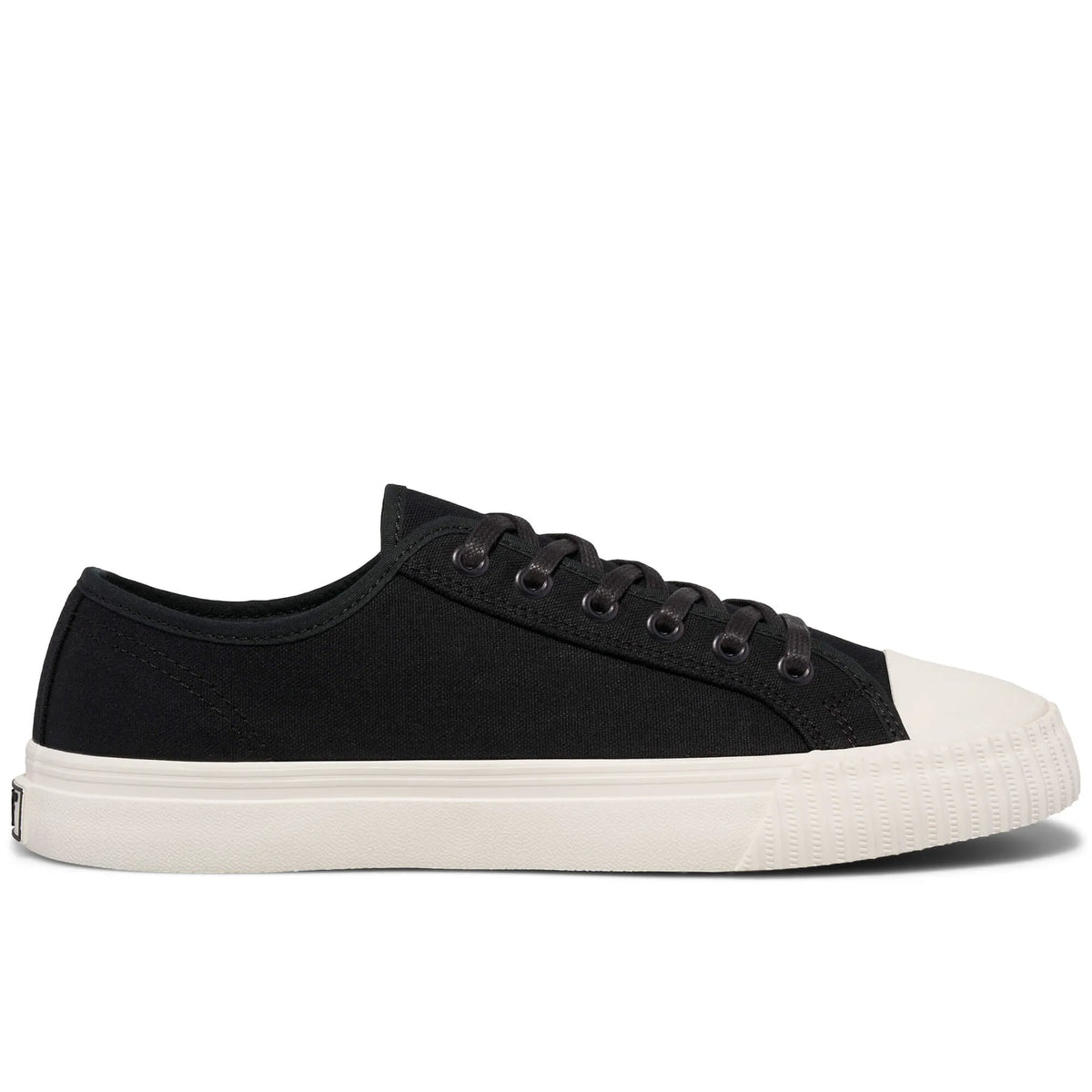 Black/Sea Salt
