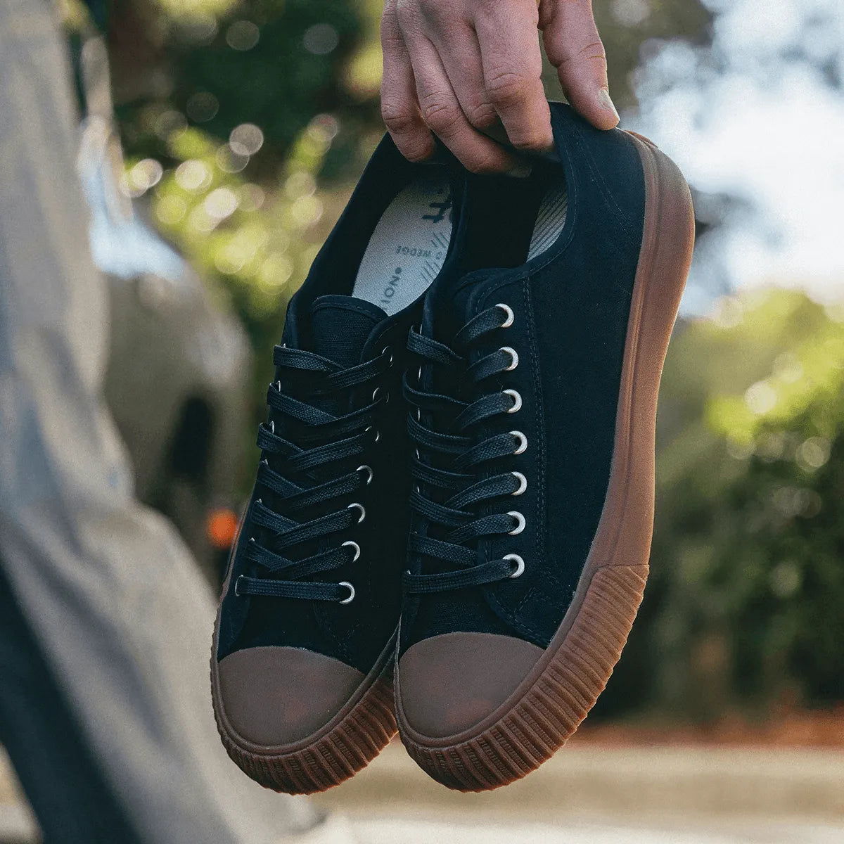 Black/Gum