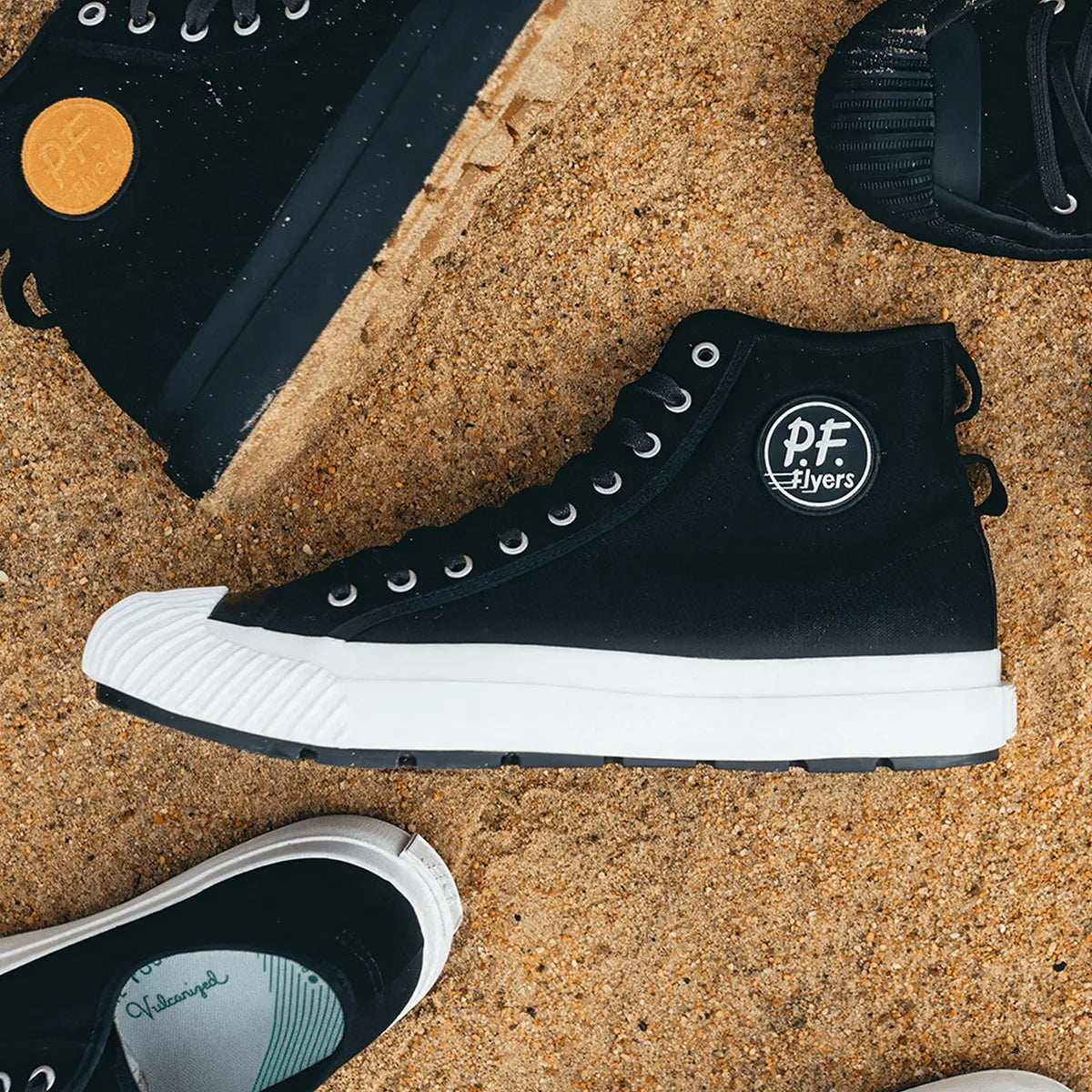 Black/Sea Salt
